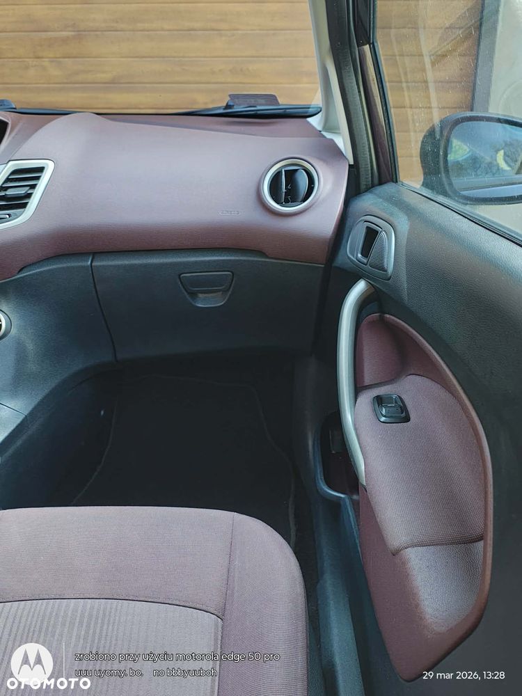 Ford Fiesta 1.6 TDCi ECOnetic Trend ASS - 17