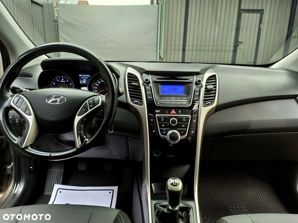 Hyundai i30 1.6 GDI BlueDrive Classic + - 18