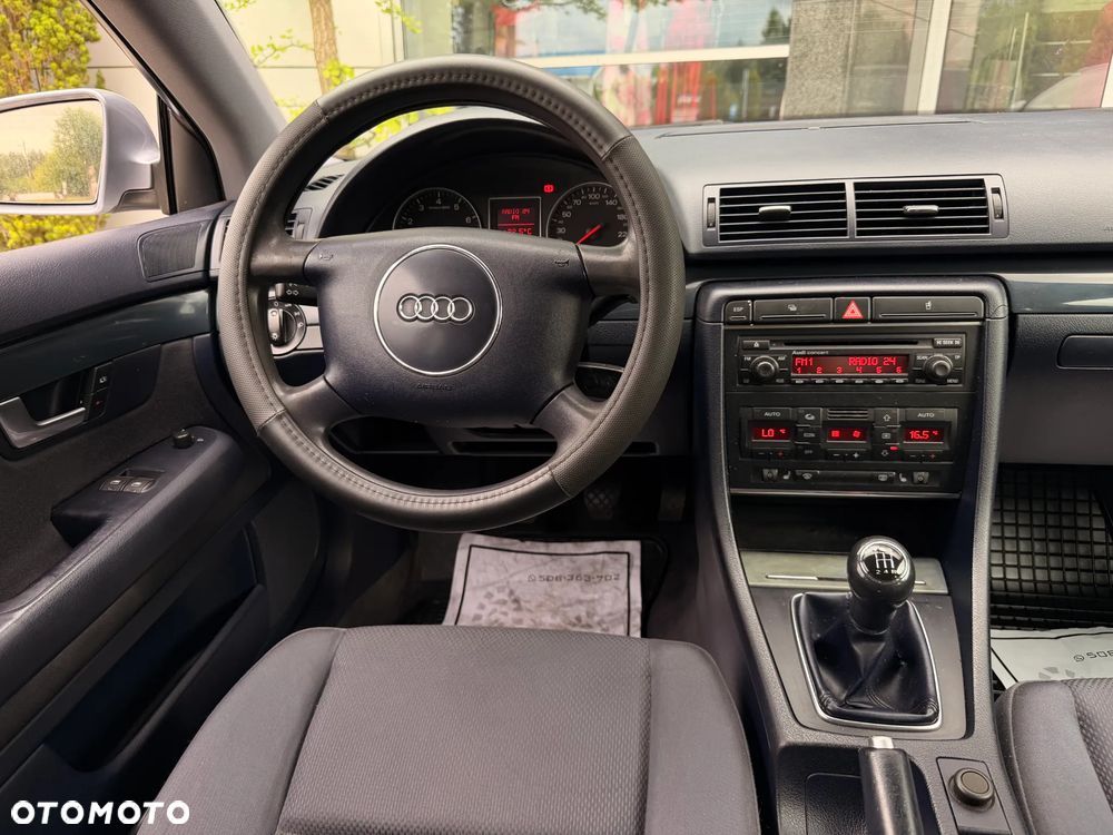 Audi A4 Limousine 1.8T - 15