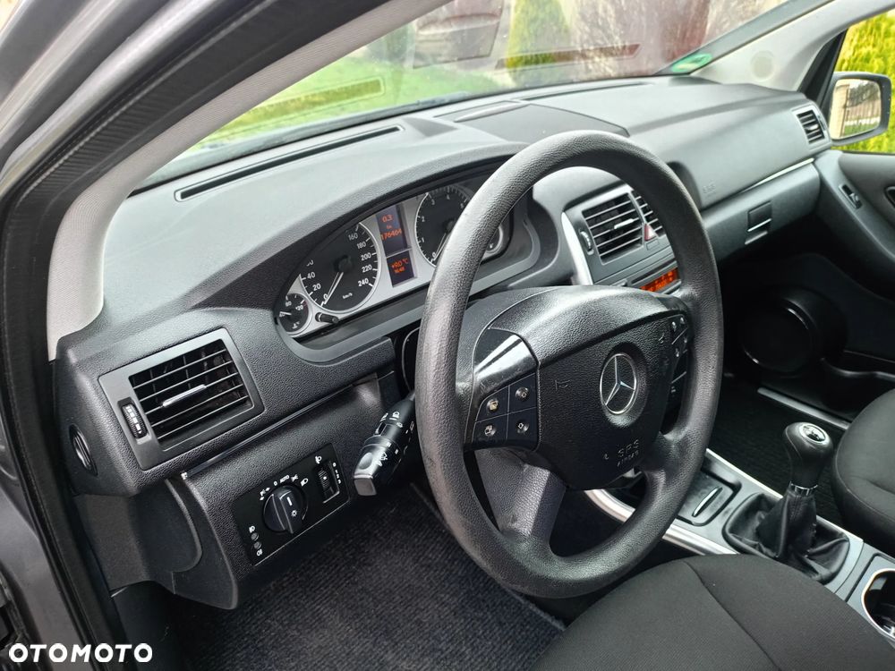Mercedes-Benz Klasa B - 16