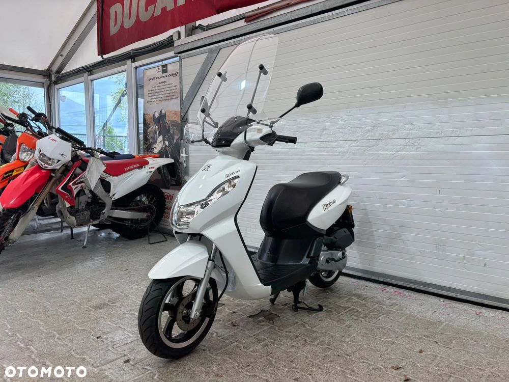 Peugeot Kisbee - 3