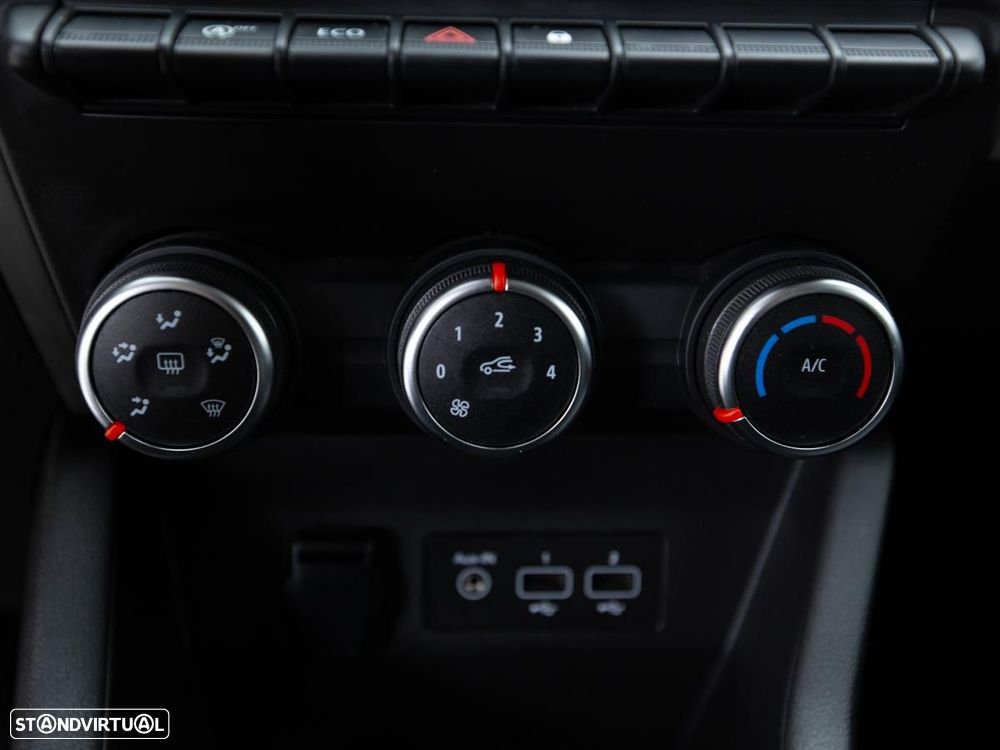 Renault Clio 1.0 TCe Limited Bi-Fuel - 15