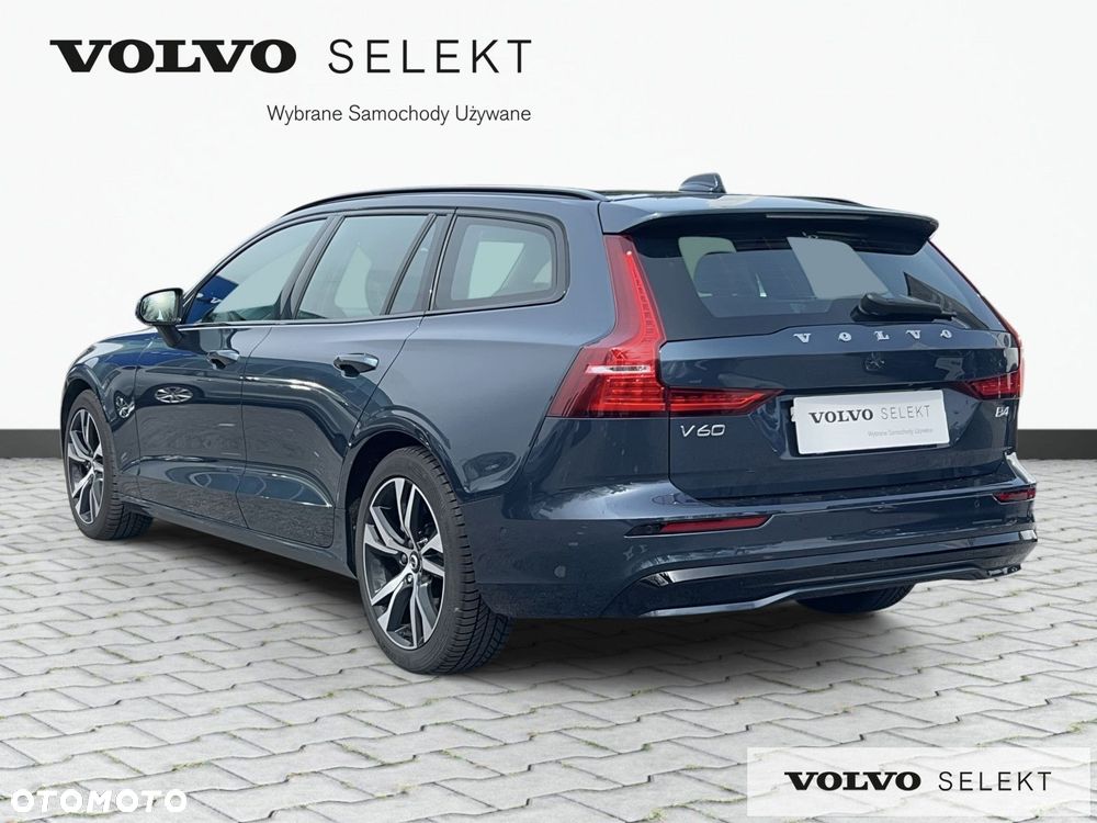 Volvo V60 B4 B Plus Dark - 8