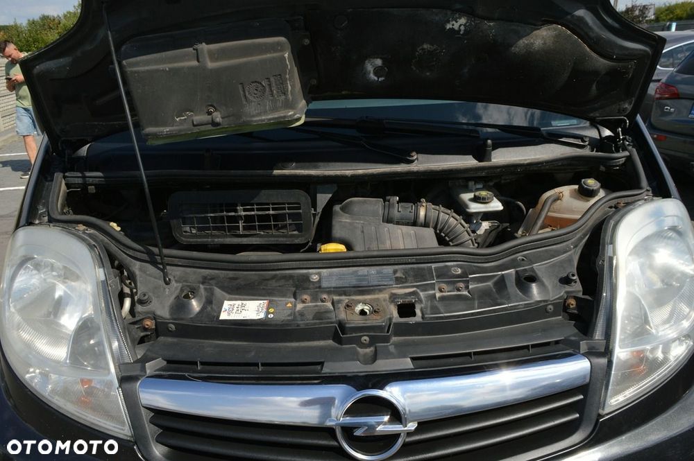 Opel Vivaro - 33