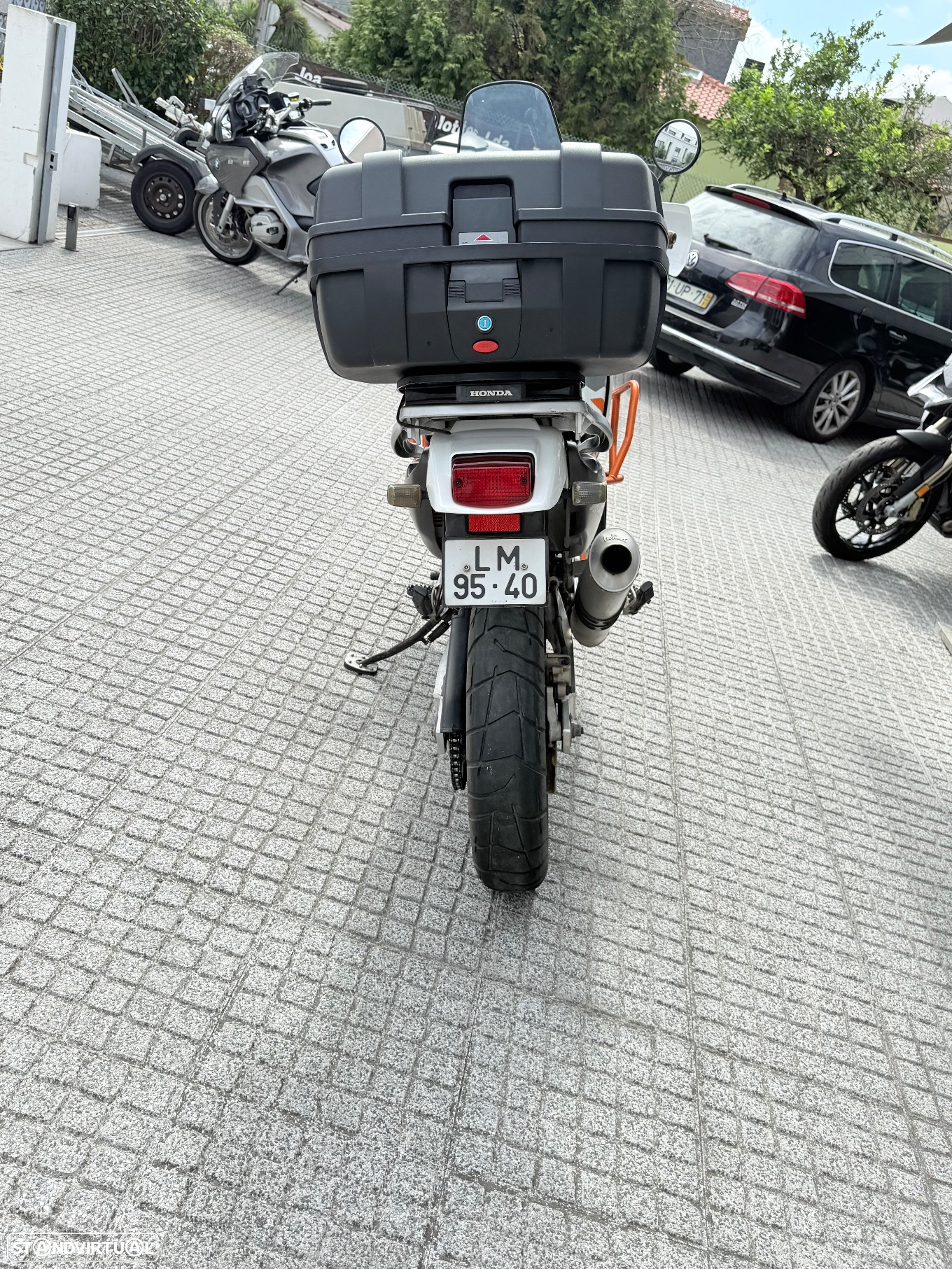 Honda Africa Twin XRV 750 - 9