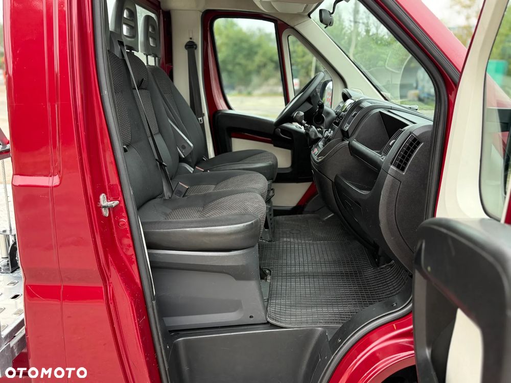 Peugeot BOXER 2,2 HDI | 150KM | 2016r | Nowy najazd 5m | Wyciągarka | Pneumatyka - 8