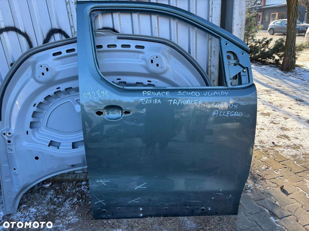 DRZWI PRZEDNIE PRAWE EXPERT PROACE TRAVELER JUMPY ZAFIRA - 1