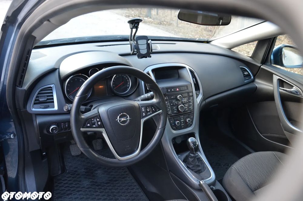 Opel Astra 1.6 Active - 10