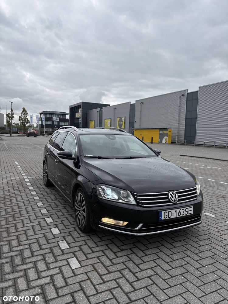 Volkswagen Passat Variant 2014 photo 2