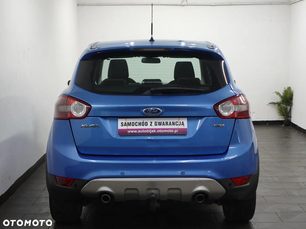Ford Kuga 2.0 TDCi 2x4 Titanium - 6