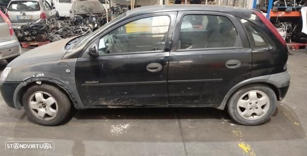 Para Peças Opel Corsa C (X01) - 2