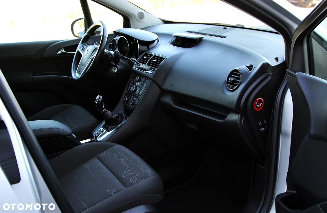 Opel Meriva 1.4 Cosmo - 28