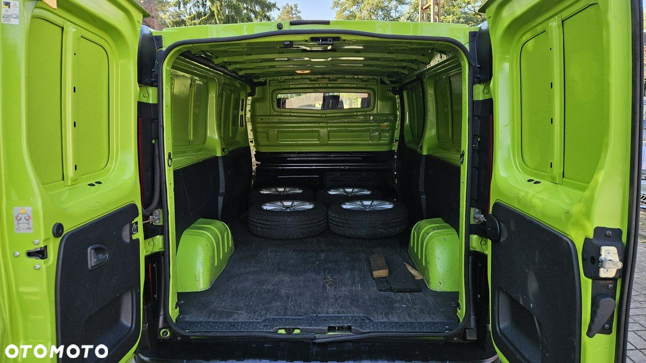 Renault Trafic - 13