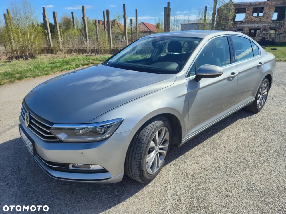 Volkswagen Passat 1.8 TSI BMT Comfortline - 1