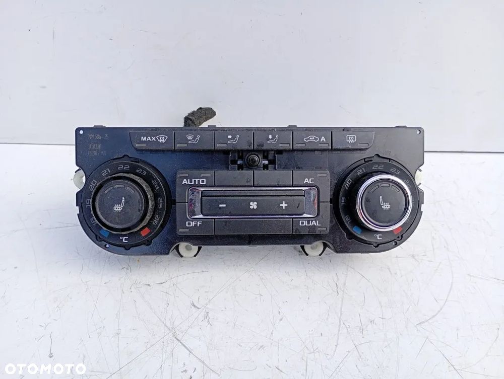 panel sterowania nawiewu klimatyzacji skoda octavia ii lift 2011r 3t0907044as - 1