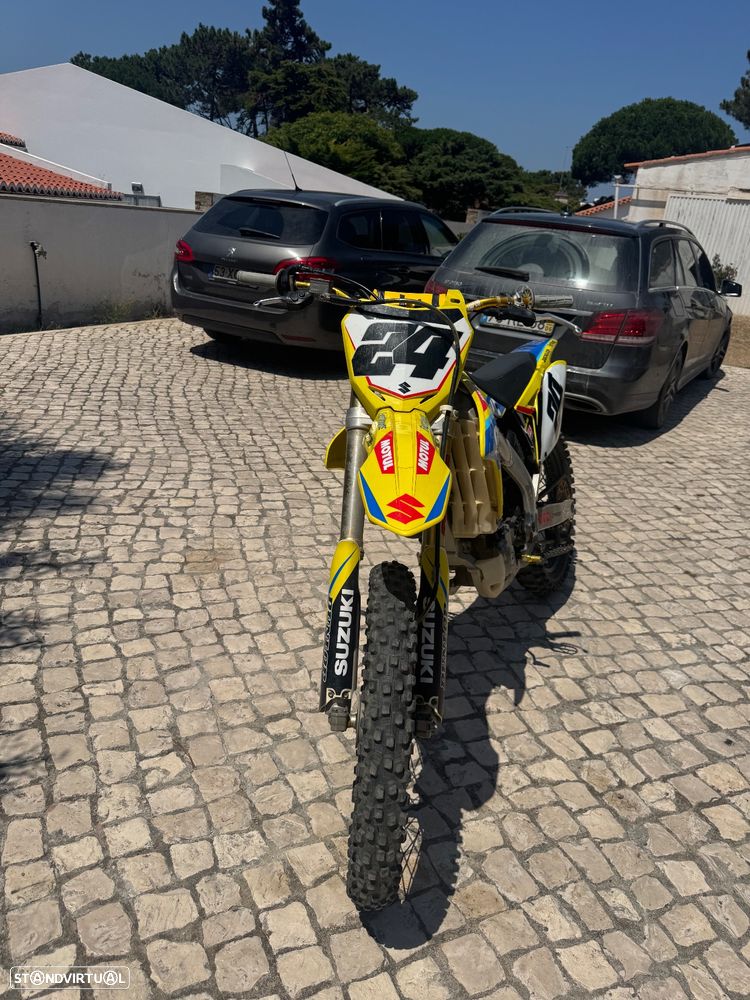 Suzuki RMZ - 2