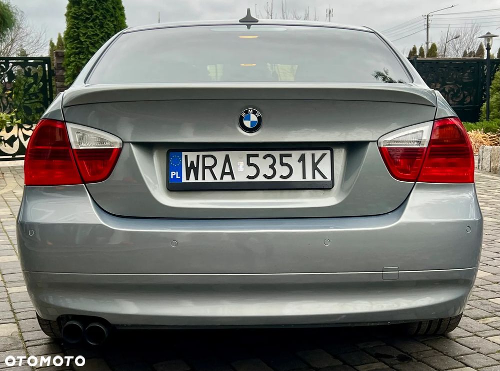 BMW Seria 3 325i - 9