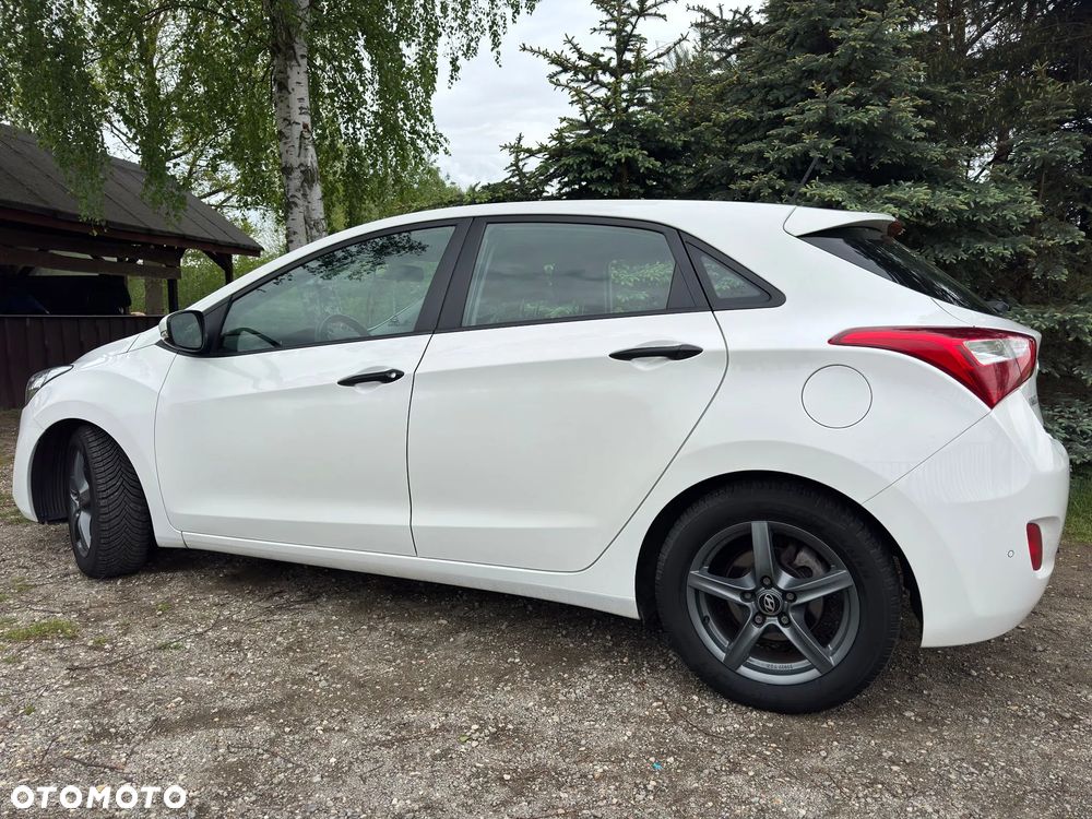 Hyundai i30 - 23