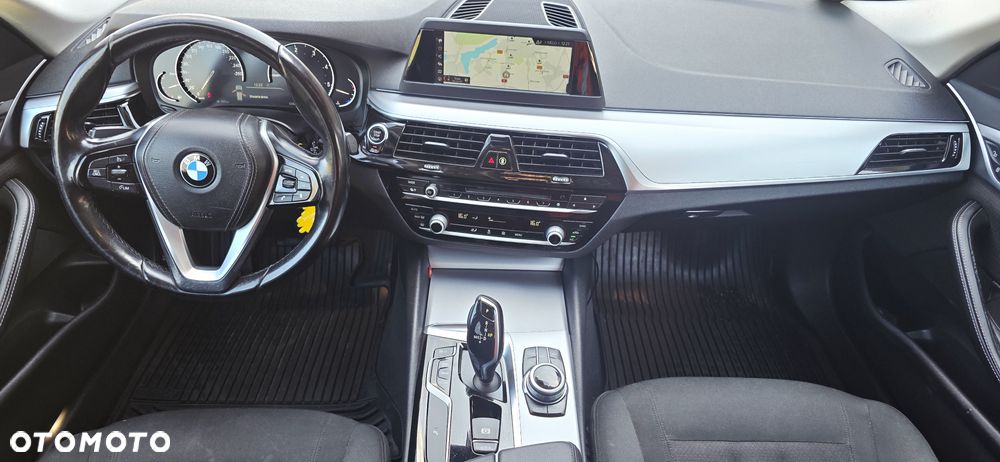 BMW Seria 5 520d M Sport Edition - 5