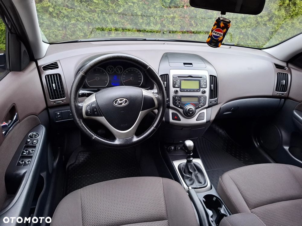 Hyundai i30 - 12