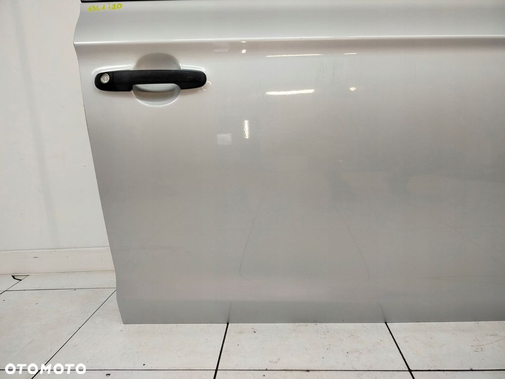 hyundai i20 i 08r- drzwi prawe przednie prawy przód rys - 5