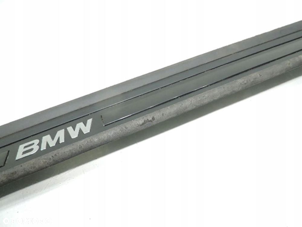 LISTWA NAKŁADKA PROGU PRAWA BMW E81 LIFT - 9