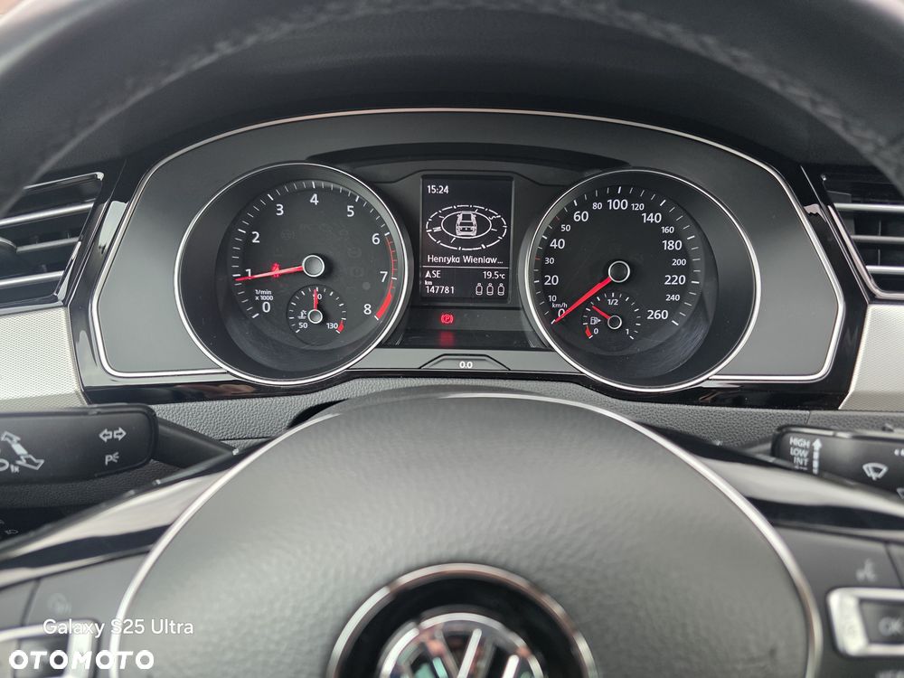 Volkswagen Passat 1.5 TSI EVO Highline - 11