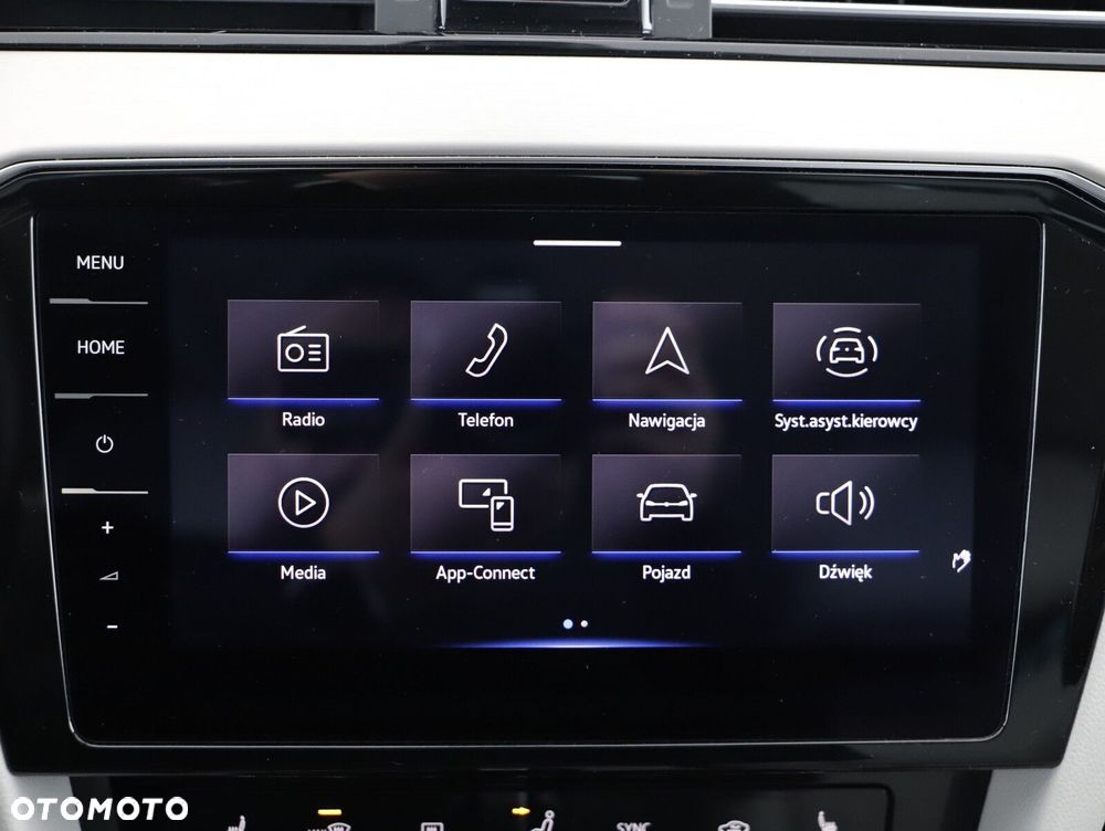 Volkswagen Passat Variant 2.0 TDI Elegance DSG - 16