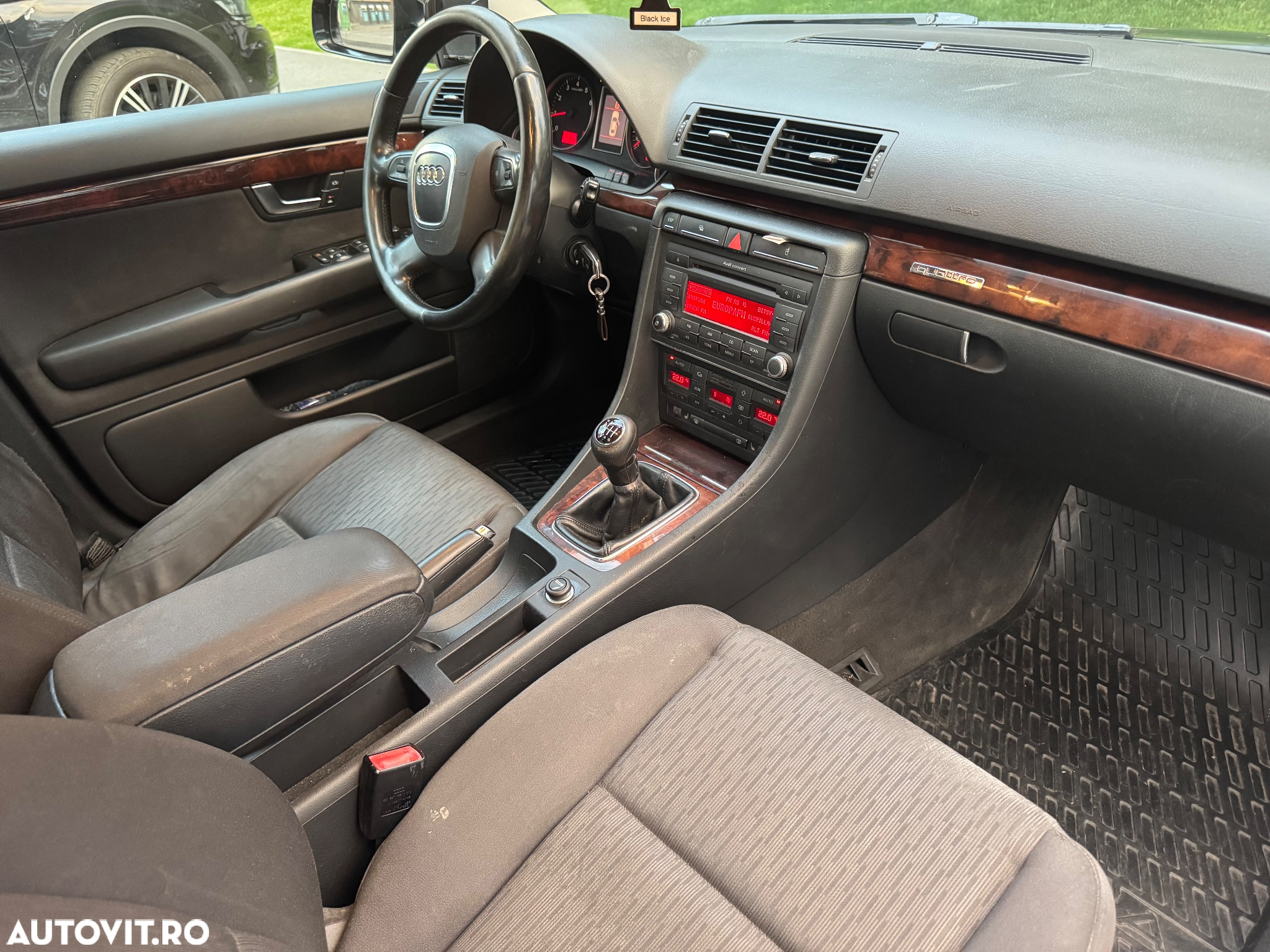 Audi A4 2.0 TFSI Quattro - 7