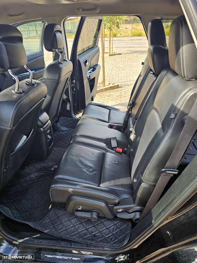 Fiat Freemont 2.0 M-Jet - 12