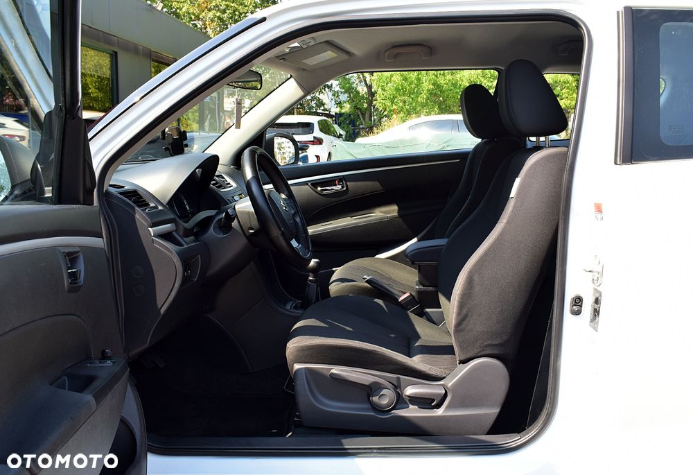 Suzuki Swift - 5