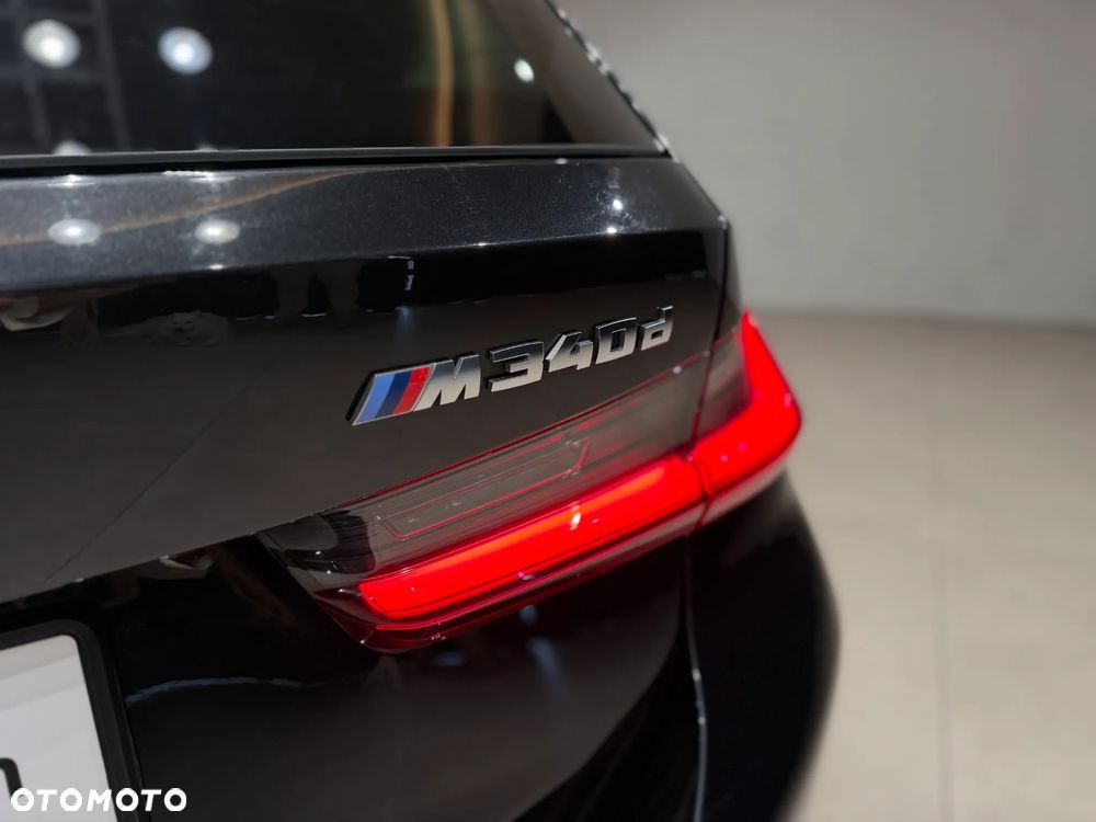 BMW Seria 3 M340d xDrive mHEV sport - 26