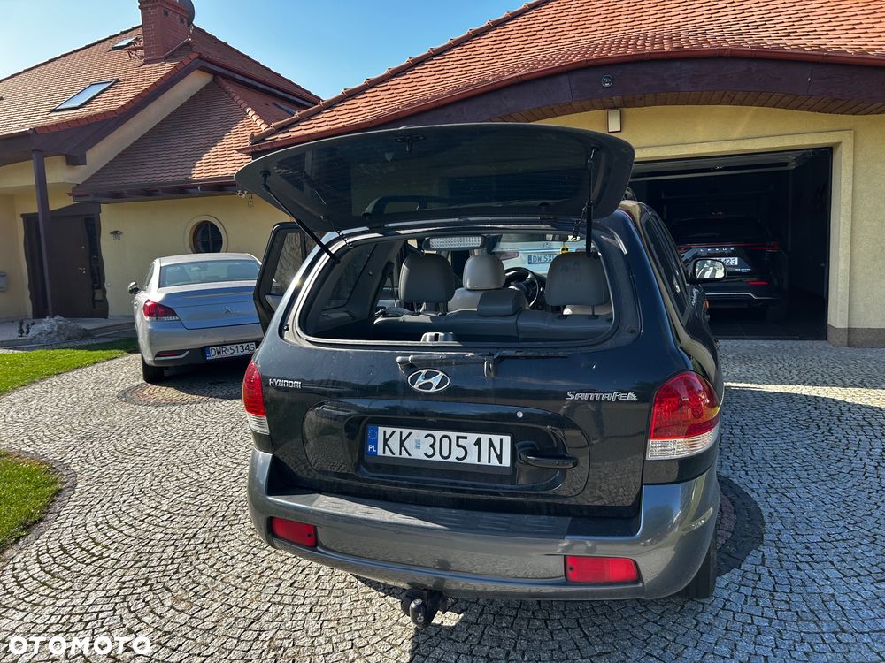 Hyundai Santa Fe 2.4 4WD GLS - 24