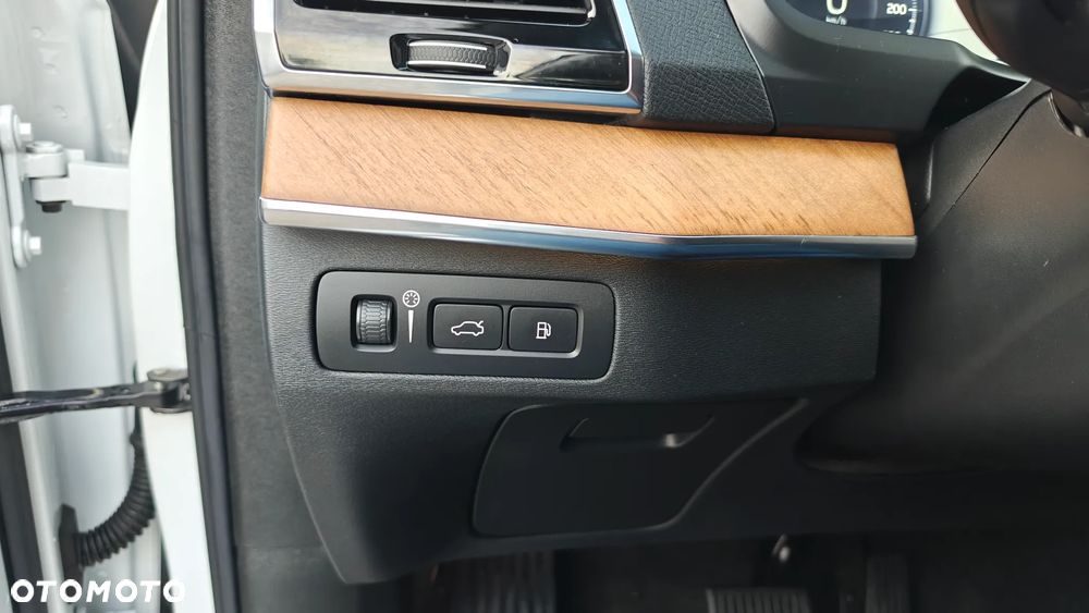 Volvo XC 90 T8 AWD Plug-In Hybrid Inscription 7os - 21