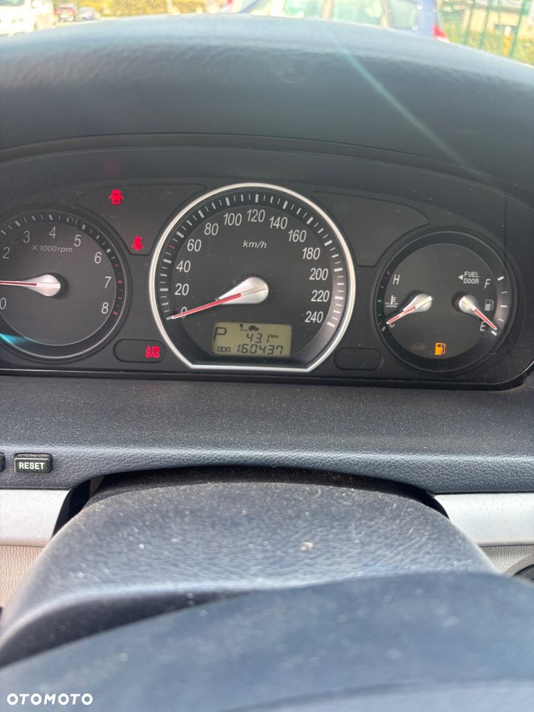Hyundai Sonata - 8