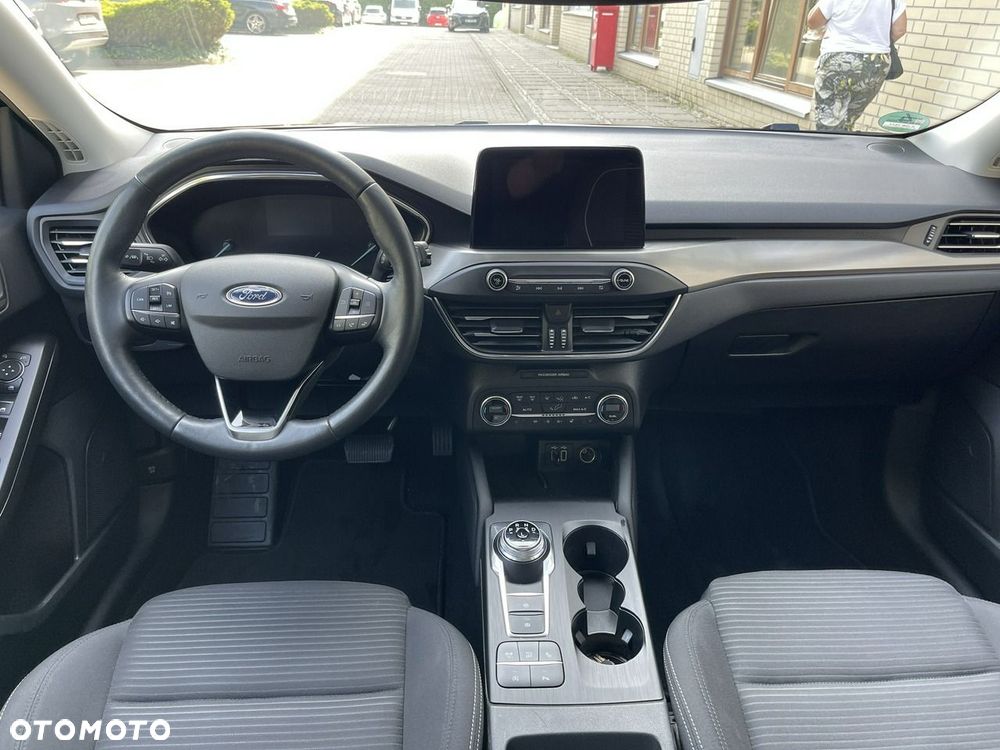 Ford Focus - 26