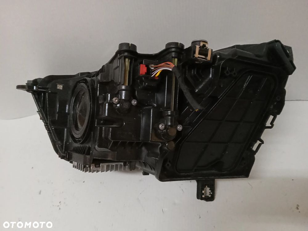 AUDI Q3 II 83A 19- LAMPA LAMPY PRZEDNIE PRZÓD - 6
