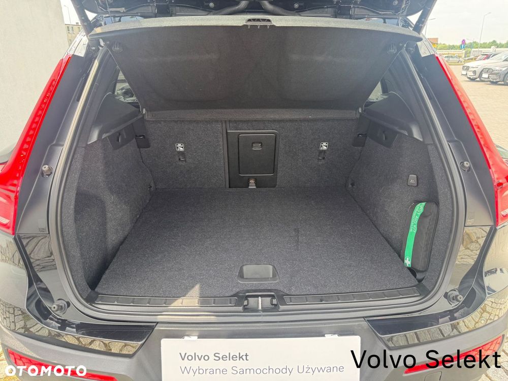 Volvo XC 40 - 39