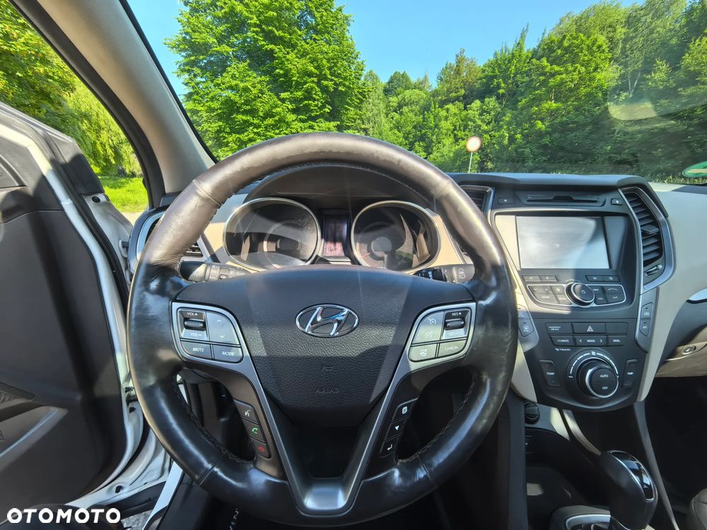 Hyundai Santa Fe - 30