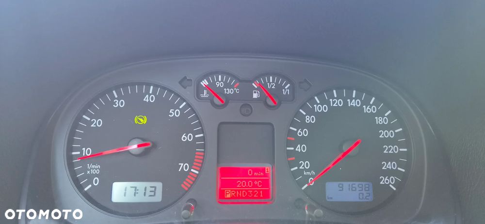 Volkswagen Golf - 14