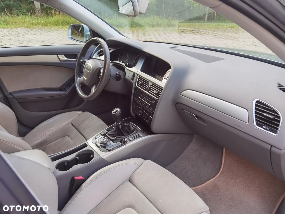 Audi A4 Avant - 19
