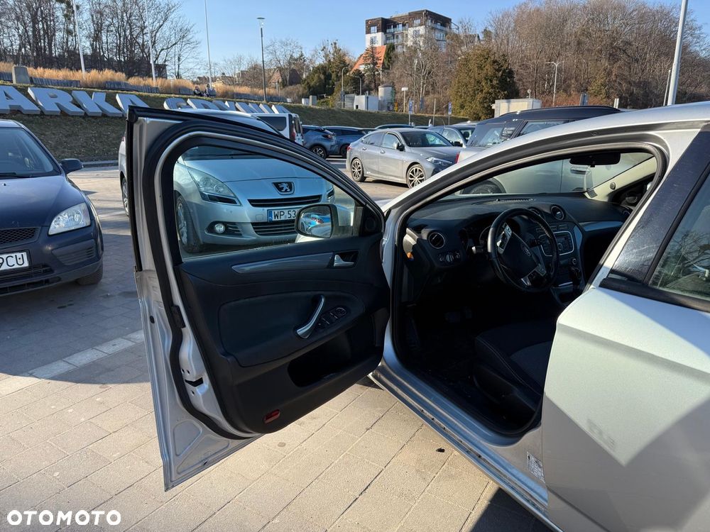 Ford Mondeo 2.0 TDCi Titanium S - 10