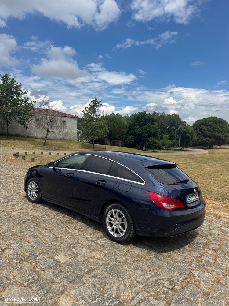 Mercedes-Benz CLA 180 d Shooting Brake - 37