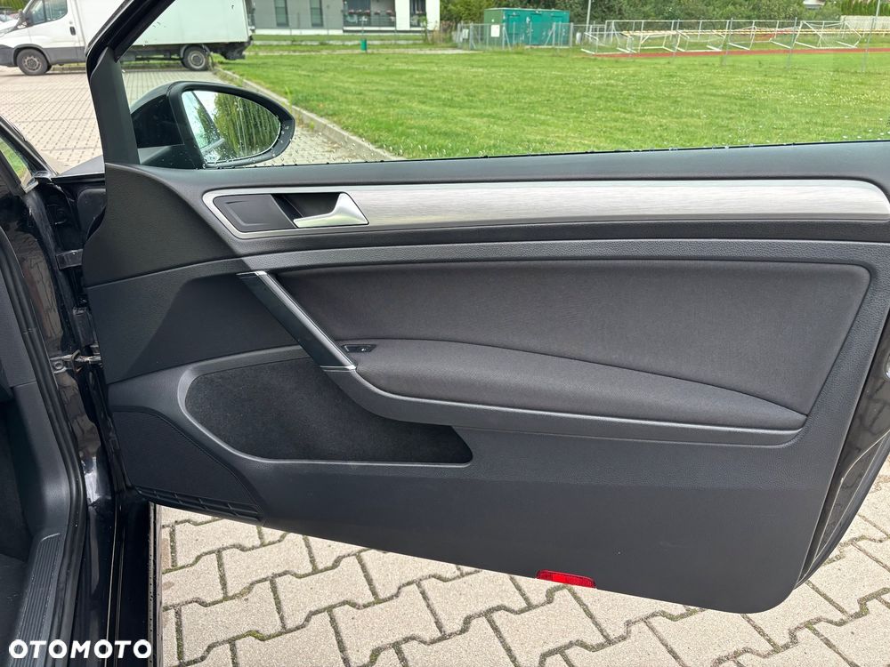 Volkswagen Golf 1.6 TDI BMT Comfortline - 14
