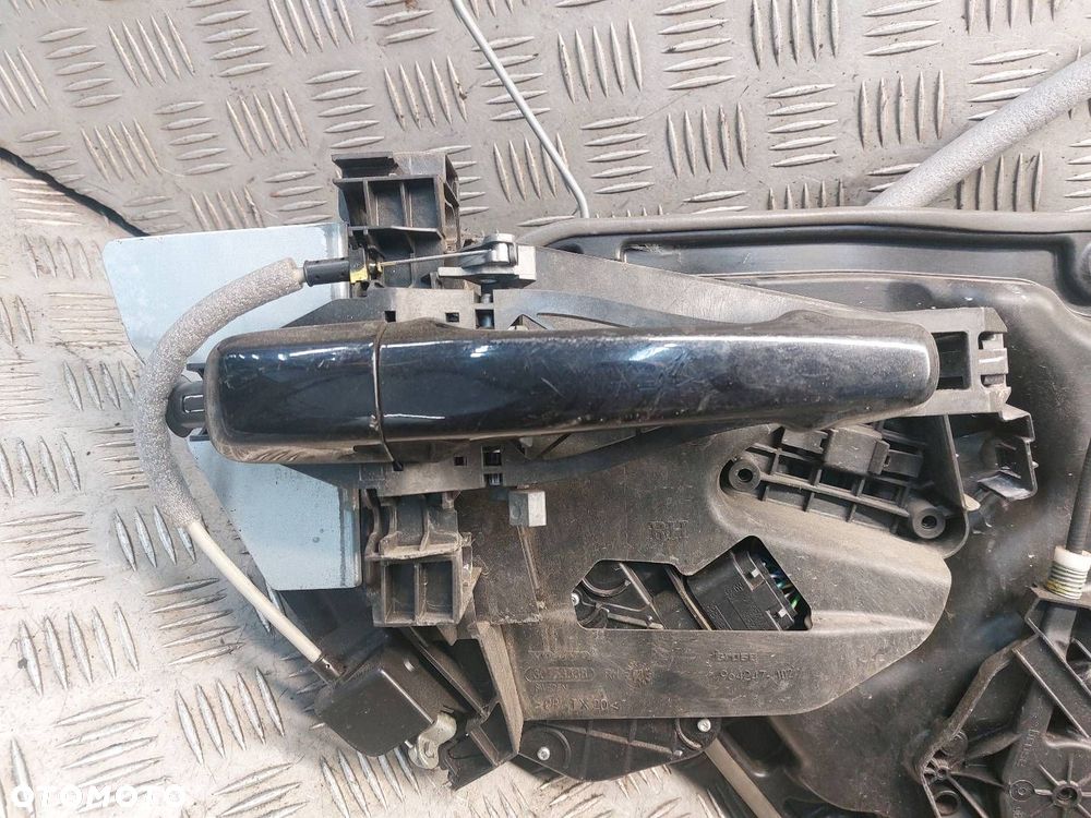 MECHANIZM SZYB PRAWY TYŁ KOMPLETNY KLAMKA WIĄZKA VOLVO XC60 I 30753330 - 12