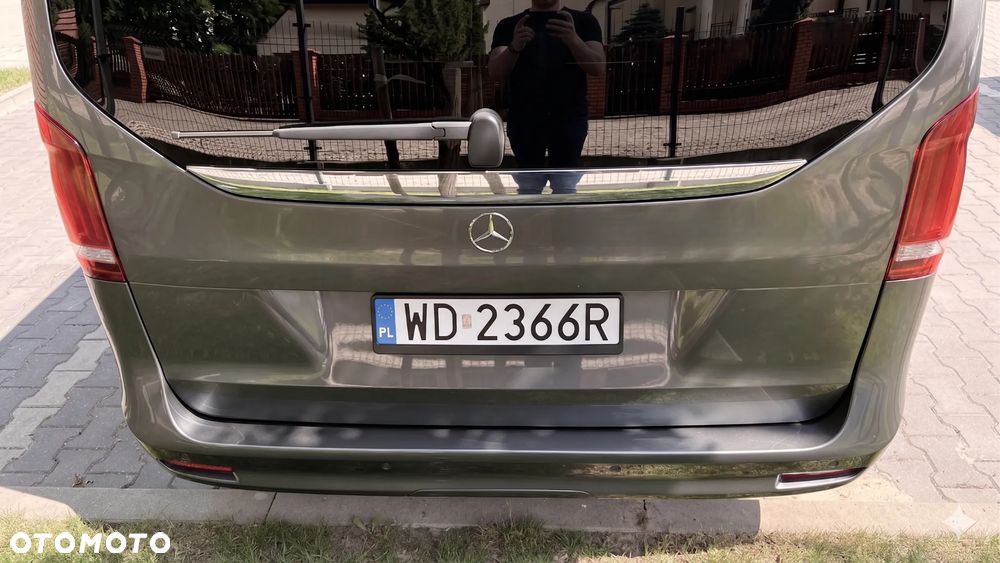Mercedes-Benz Klasa V 300 d 9G-Tronic (d³ugi) - 4