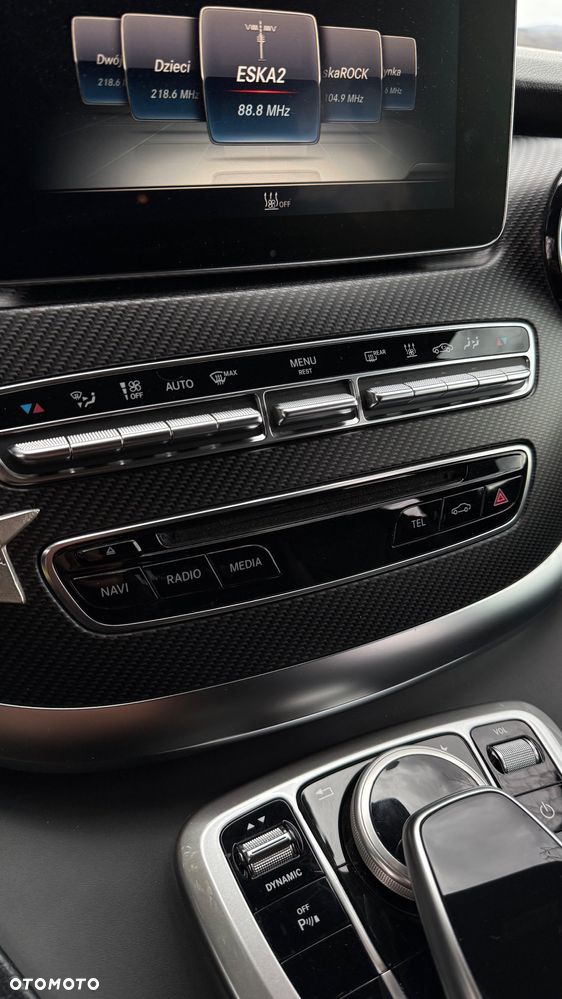 Mercedes-Benz Klasa V - 15