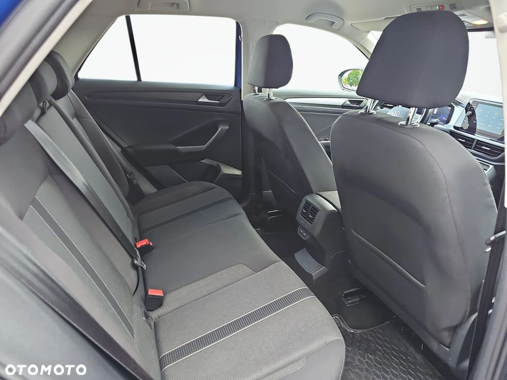 Volkswagen T-Roc 1.5 TSI Life Plus DSG - 11