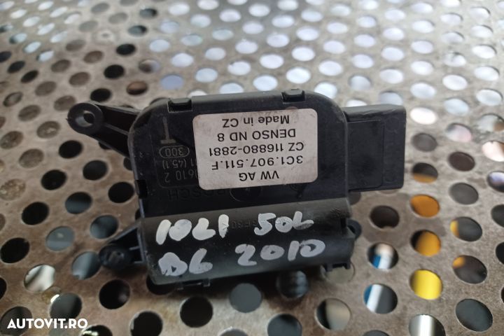 Motoras clapeta aeroterma mijloc stanga 3C1907511F 0132801362 CZ11688 - 2