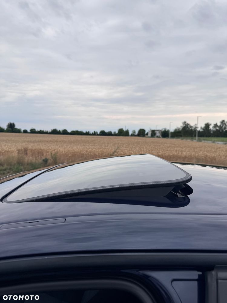 BMW Seria 3 - 16